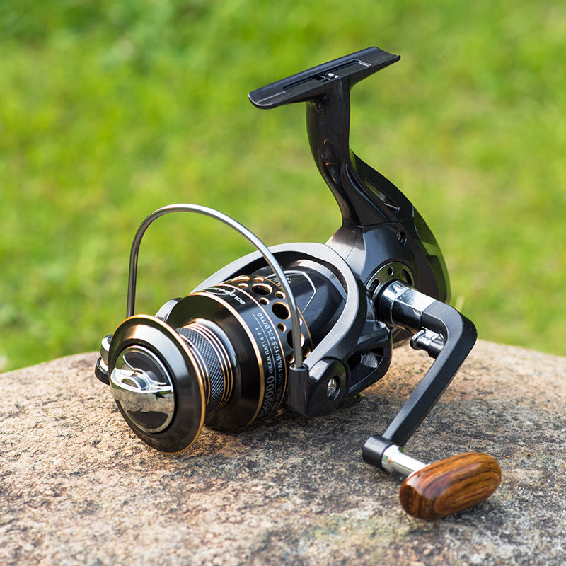 Telescopic carbon fishing rod and spinning reel combo