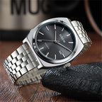 Men's stainless steel quartz calendar watch
