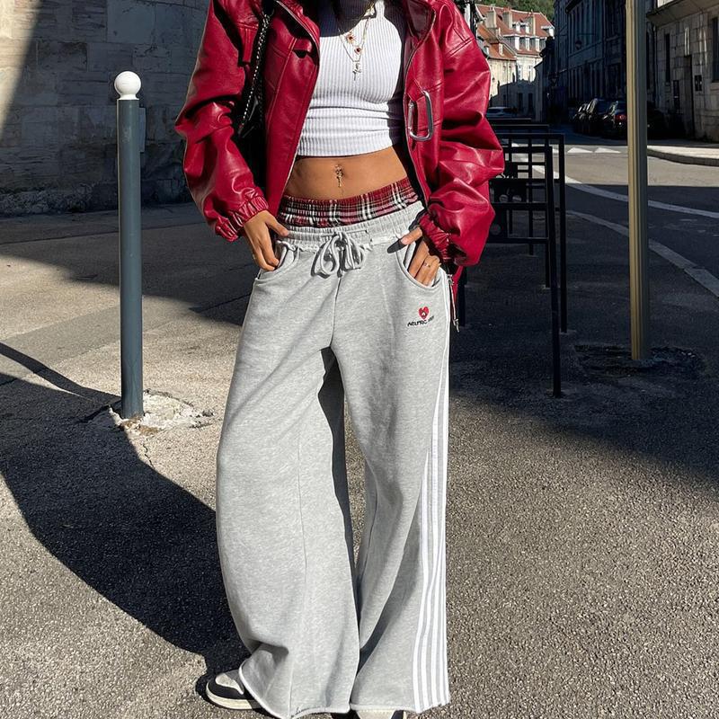 Retro Plaid Pants – High-Waist Embroidered Casual Trousers